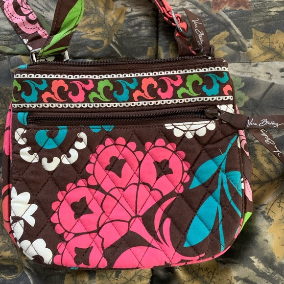 Vera Bradley hipster style purse - Picture 2 of 6